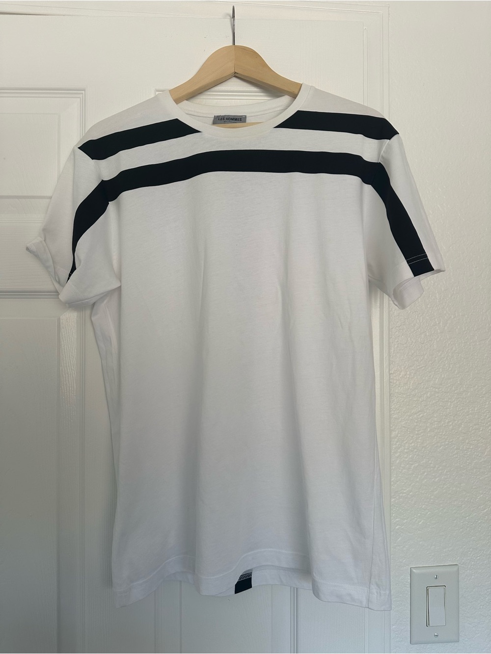 Designer Les Hommes White Tee with Black Shoulder Stripes size M, 100% cotton.